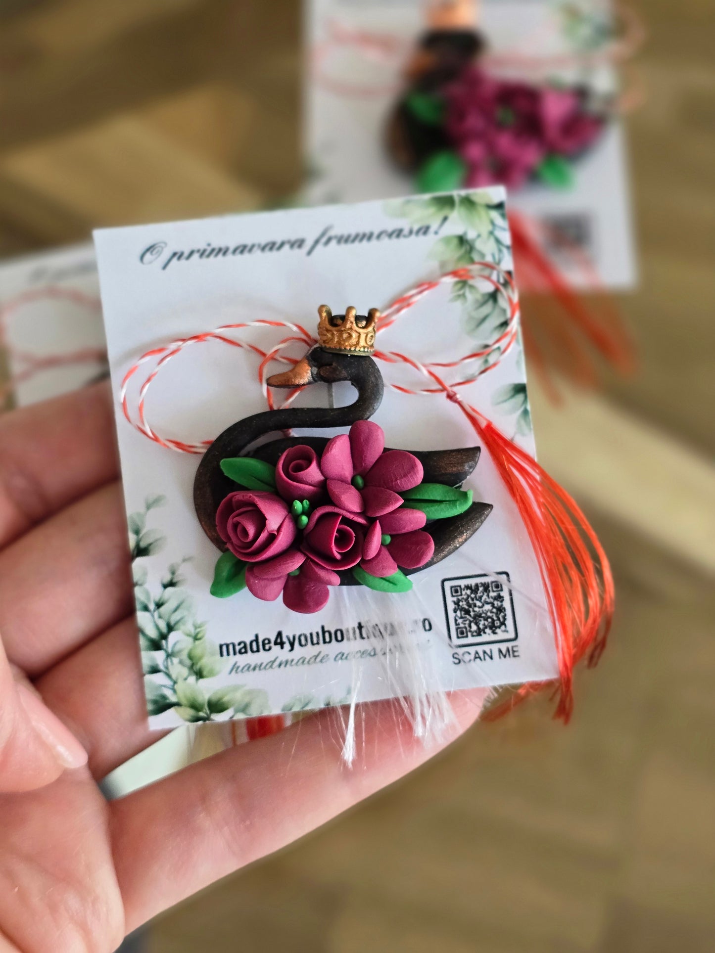 Brosa Lebădă neagra
